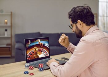 How Online Casinos Are Redefining Destination Entertainment